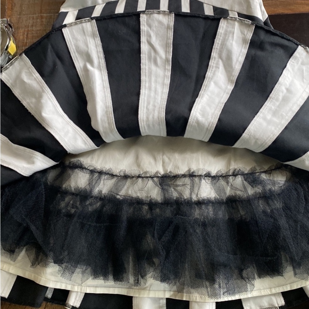 Karen Millen black and white dress - Picture 14 of 15